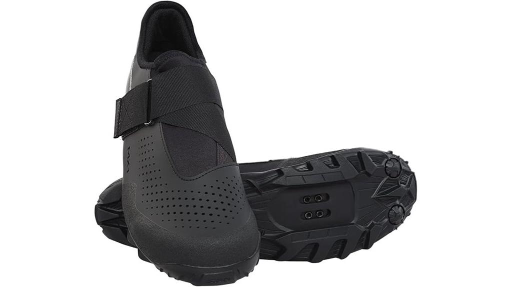 versatile off road cycling shoe